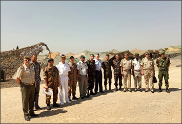 Des representants des pays de l'Initiative 5+5 Défense en visite pour l'Exercice des Forces Speciales SOCCEX 17 (Espagne)